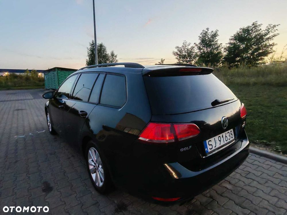 Volkswagen Golf Variant - 2