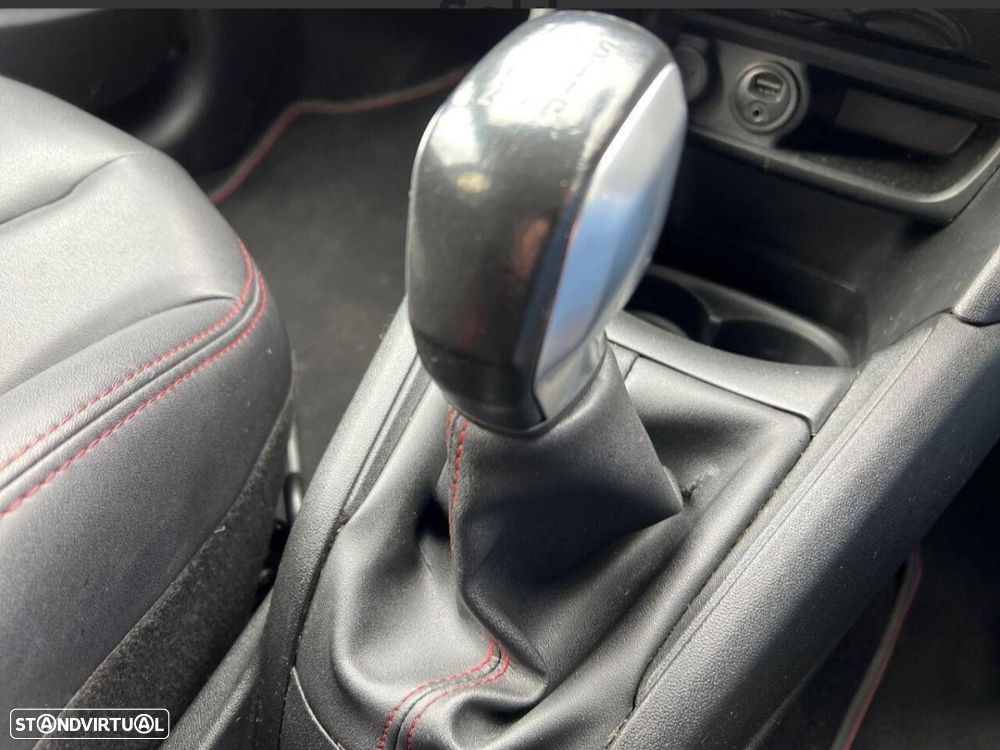 Peugeot 208 1.6 e-HDi Allure - 23