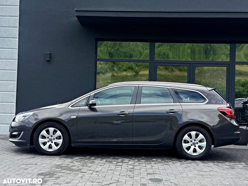 Opel Astra 1.7 CDTI DPF ecoFLEX TourerStart/Stop 105g Sport - 11