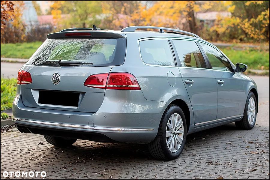 Volkswagen Passat Variant - 13