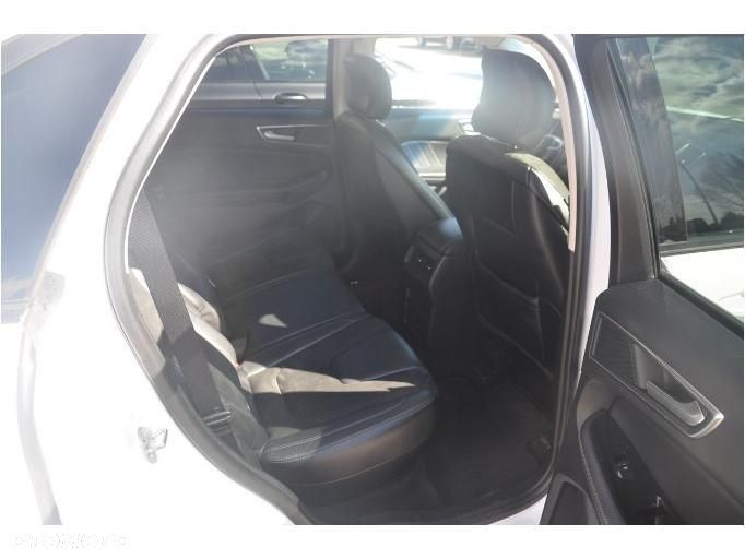 Ford Edge - 23