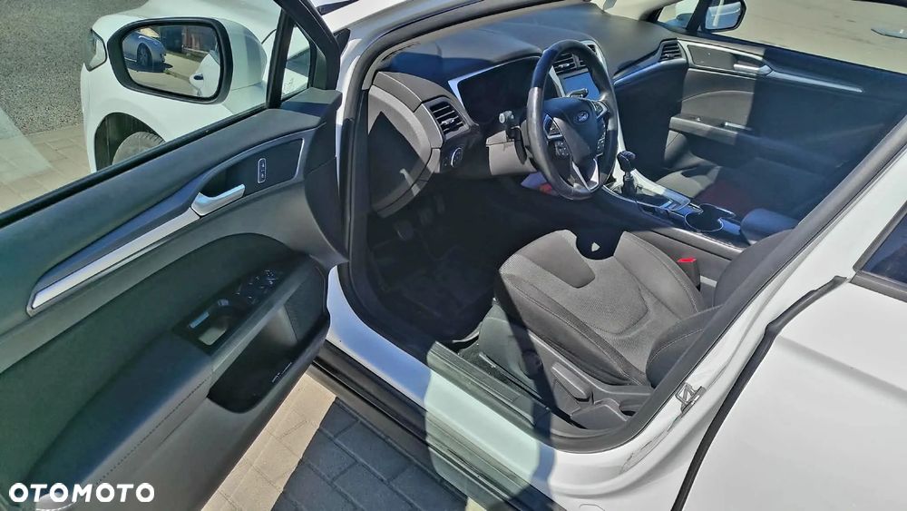 Ford Mondeo 2.0 TDCi ST-Line - 12