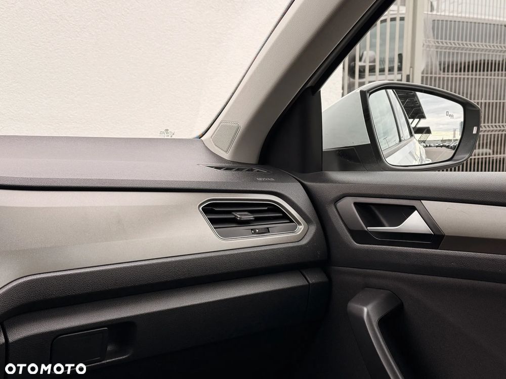 Volkswagen T-Roc 2.0 TDI SCR DPF Advance - 20