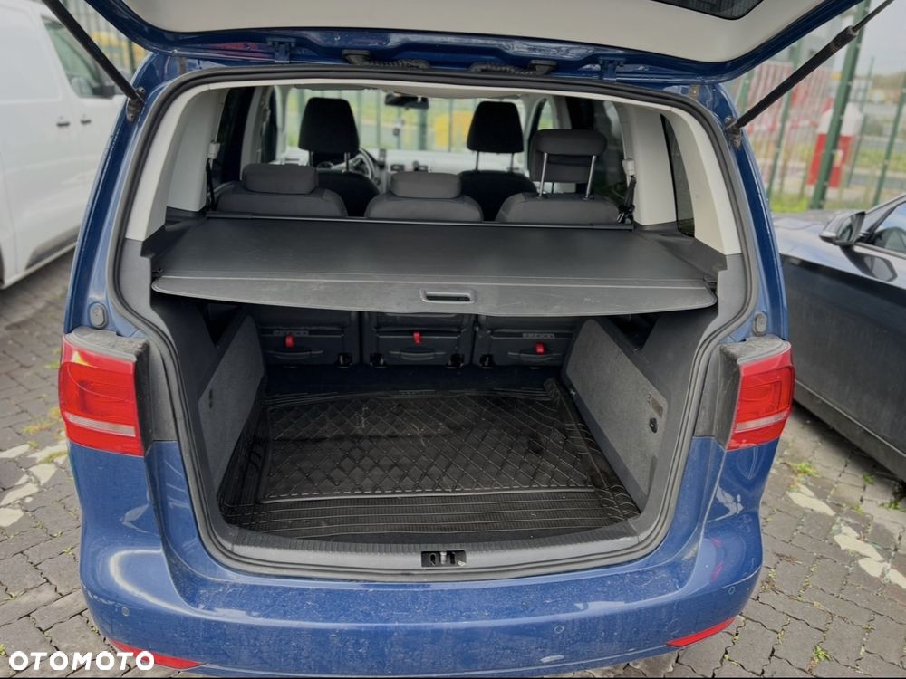 Volkswagen Touran 1.6 TDI DPF Comfortline - 10