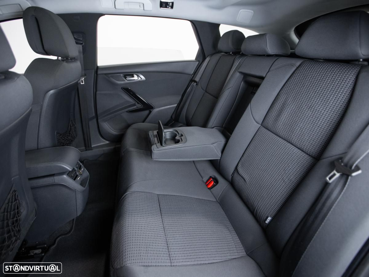 Peugeot 508 SW - 8