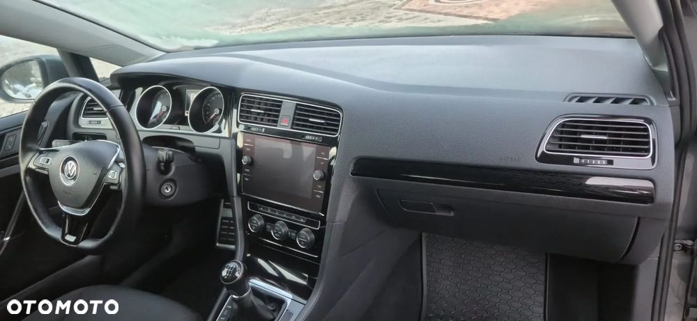 Volkswagen Golf 1.0 TSI Sound - 11