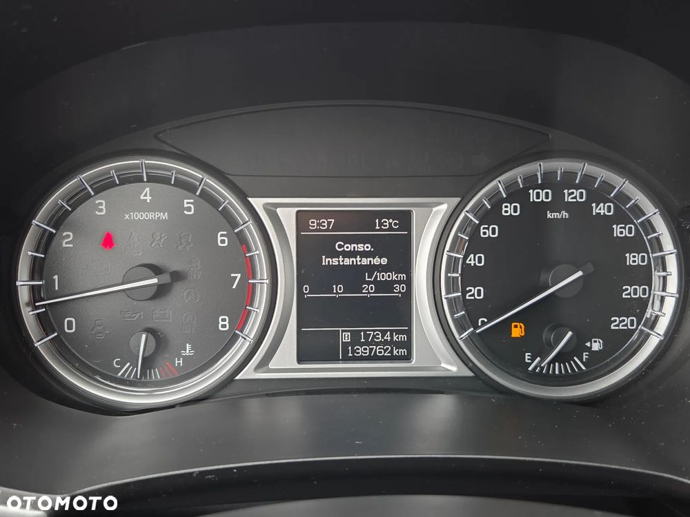 Suzuki Vitara 1.6 (4x2) Comfort - 31