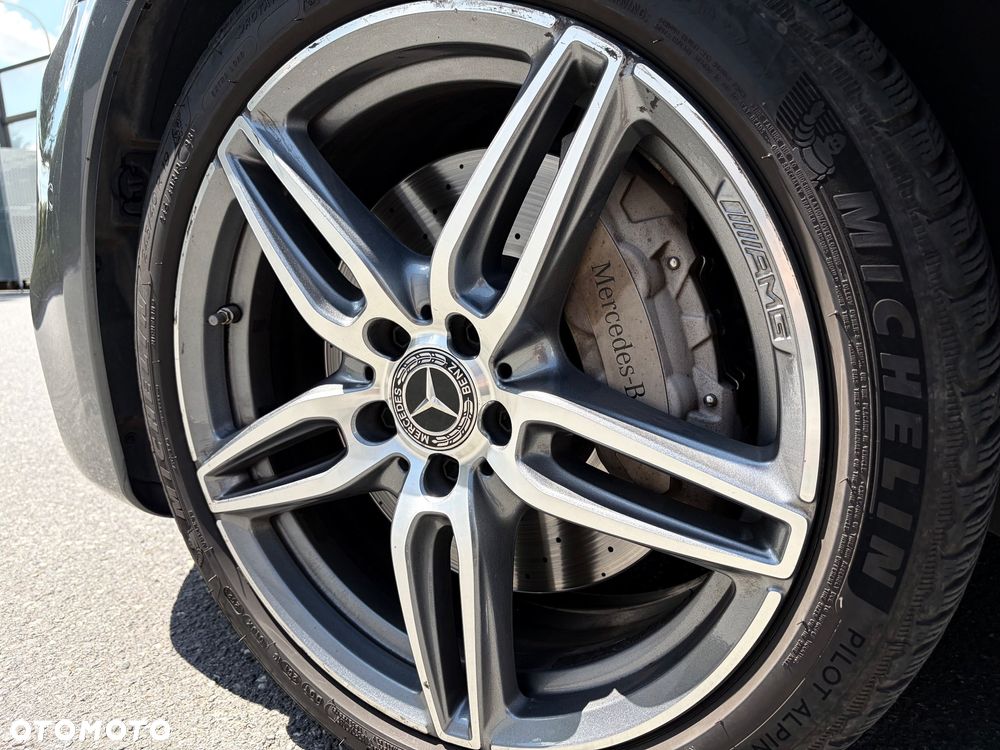 Mercedes-Benz Klasa E 400 d 4-Matic 9G-TRONIC - 15
