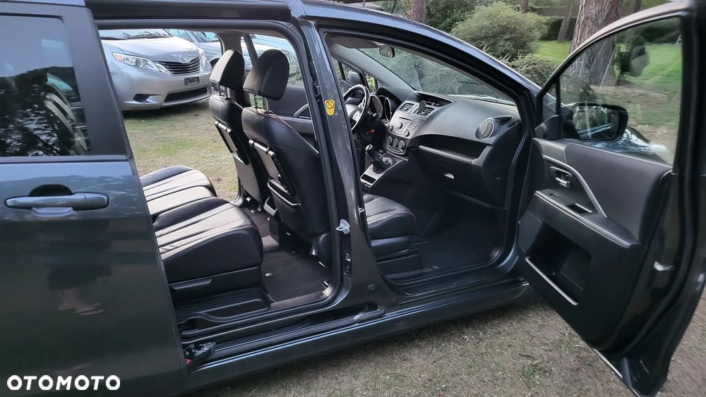 Mazda 5 - 17