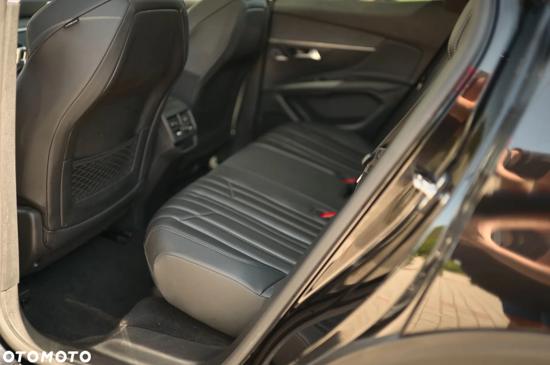 Peugeot 3008 BlueHDi 130 Stop & Start Allure Business-Paket - 20