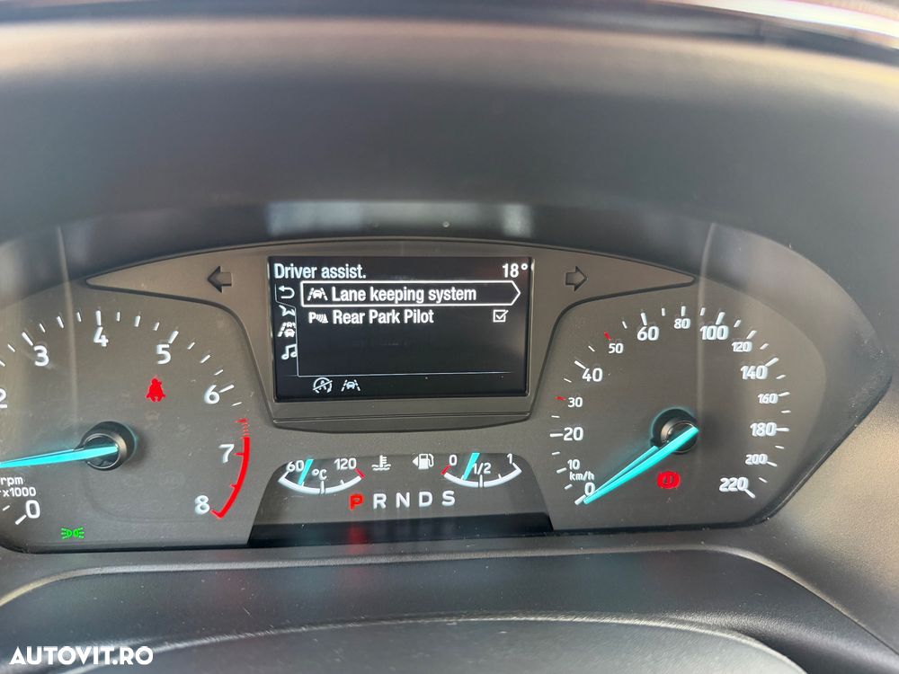 Ford Fiesta 1.0 EcoBoost Powershift Titanium - 28
