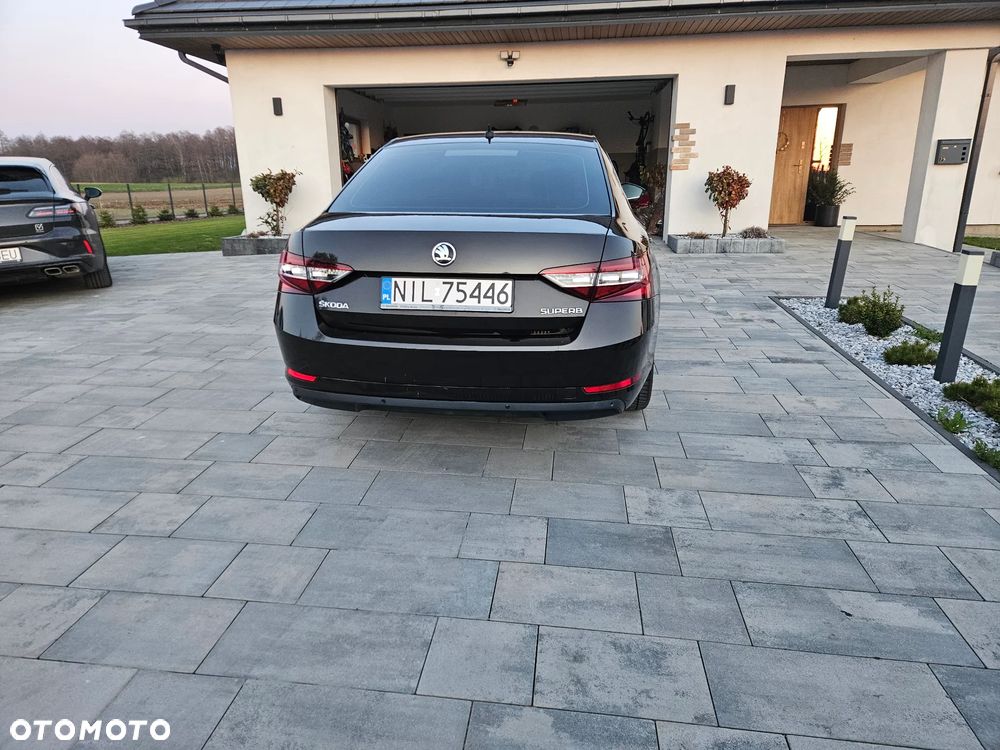 Skoda Superb 1.8 TSI Ambition - 2