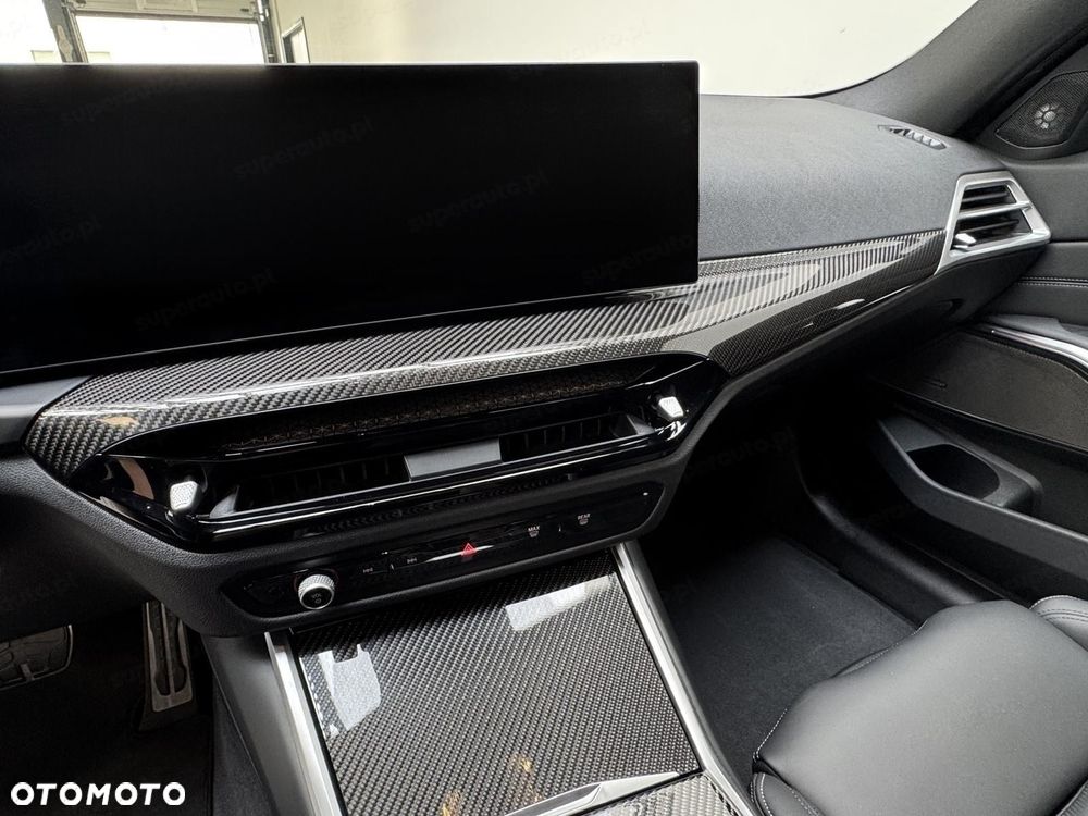 BMW M3 Competition xDrive sport - 11
