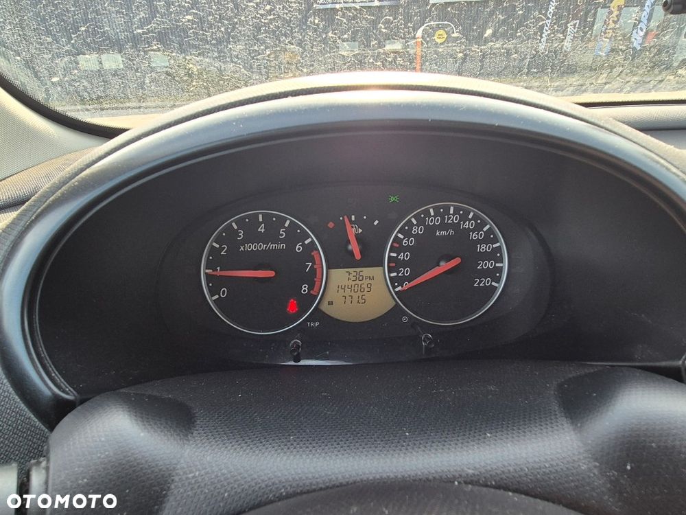 Nissan Micra 1.2 Visia - 8