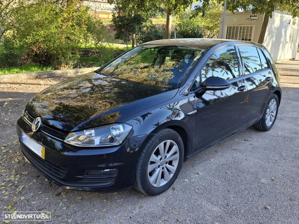VW Golf 1.6 TDi BlueMotion Confortline - 2