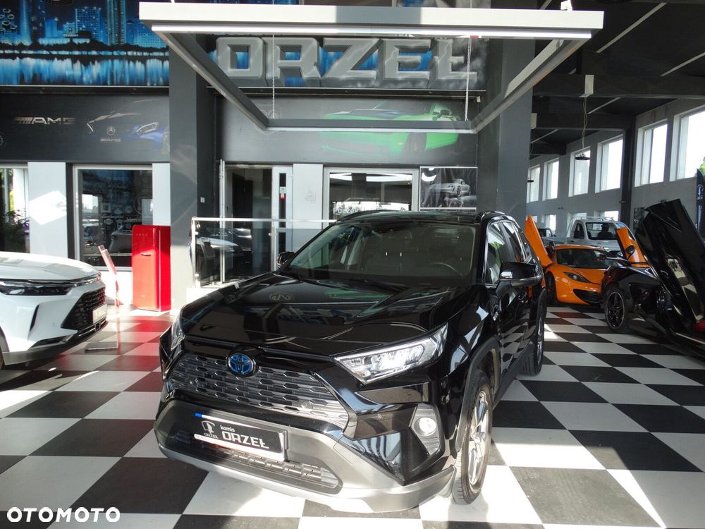 Toyota RAV4 - 1