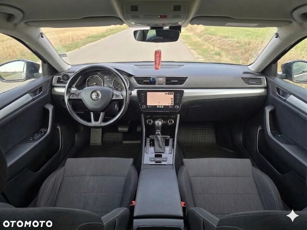 Skoda Superb 2.0 TDI Ambition DSG7 - 6