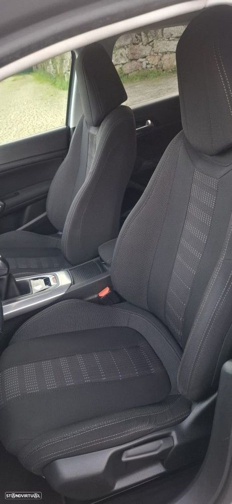 Peugeot 308 PureTech 110 Stop & Start Allure - 11