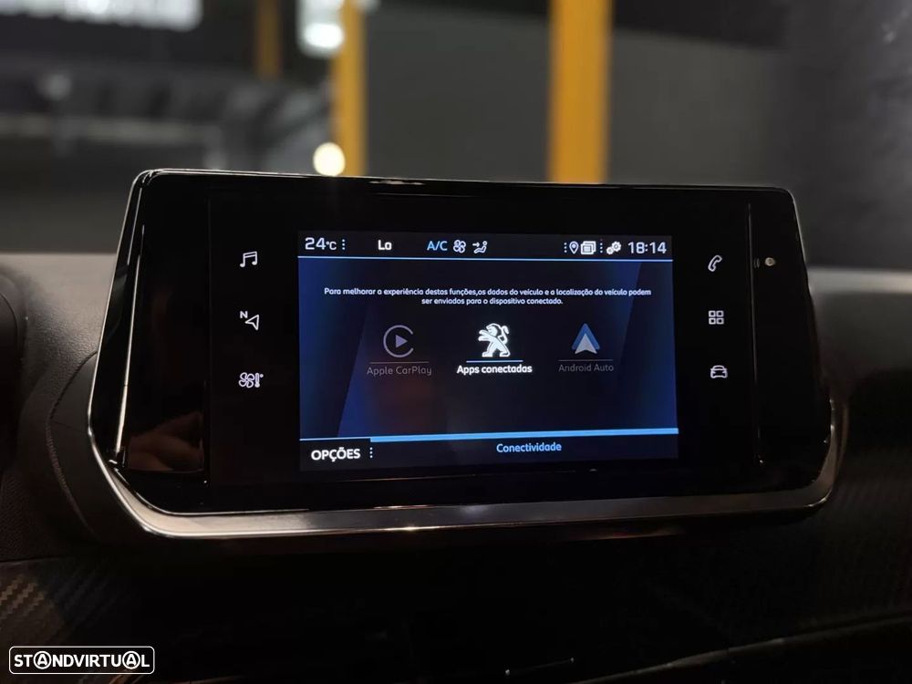 Peugeot 2008 1.2 PureTech Active Pack - 17