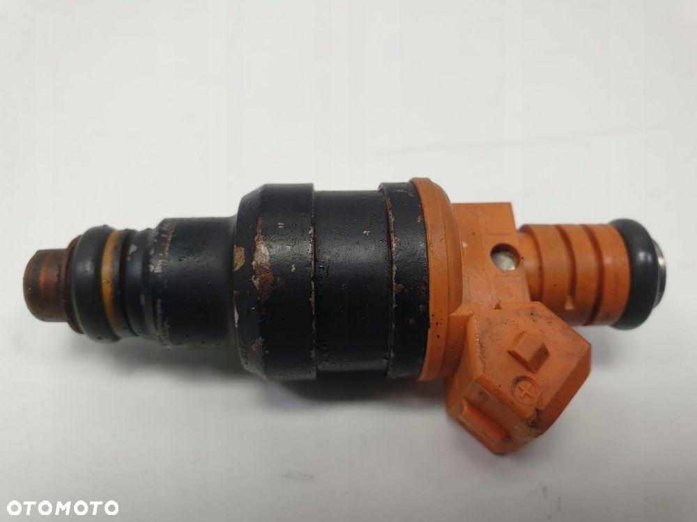 WTRYSKIWACZ Volvo 850 2.0 T WTRYSK _ 0280150785 - 10