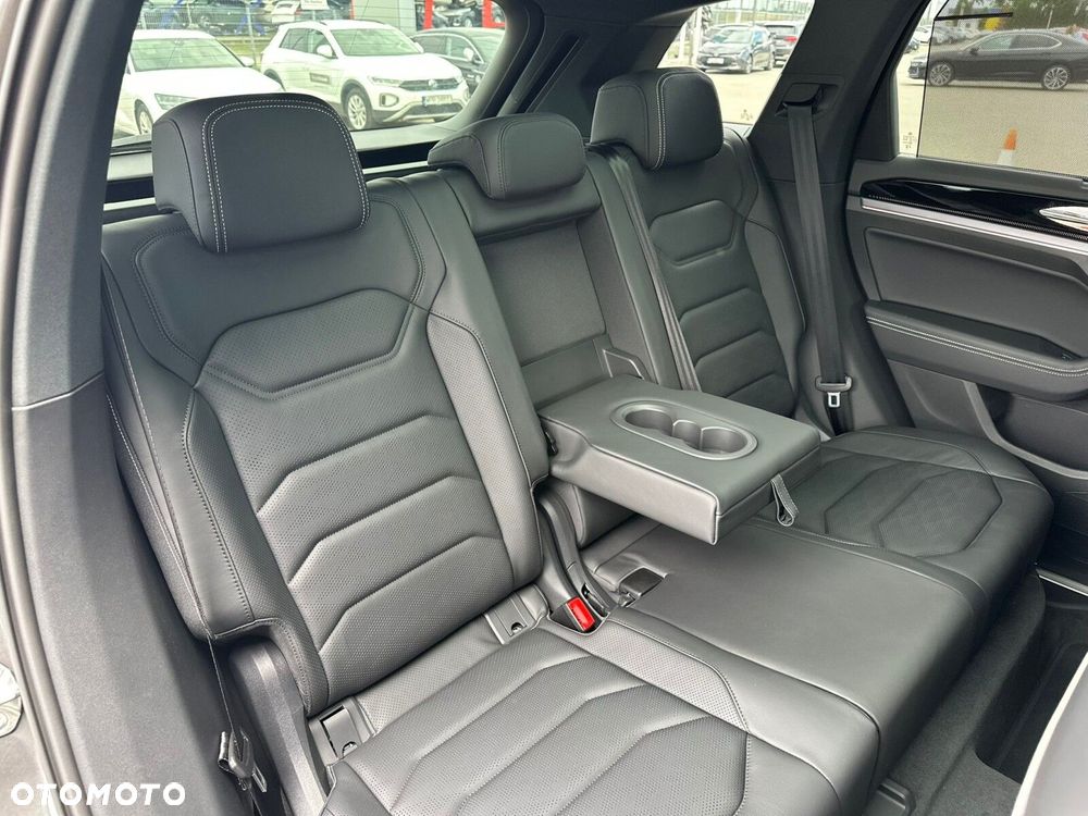 Volkswagen Touareg 3.0 V6 TDI SCR 4Mot R-Line - 21