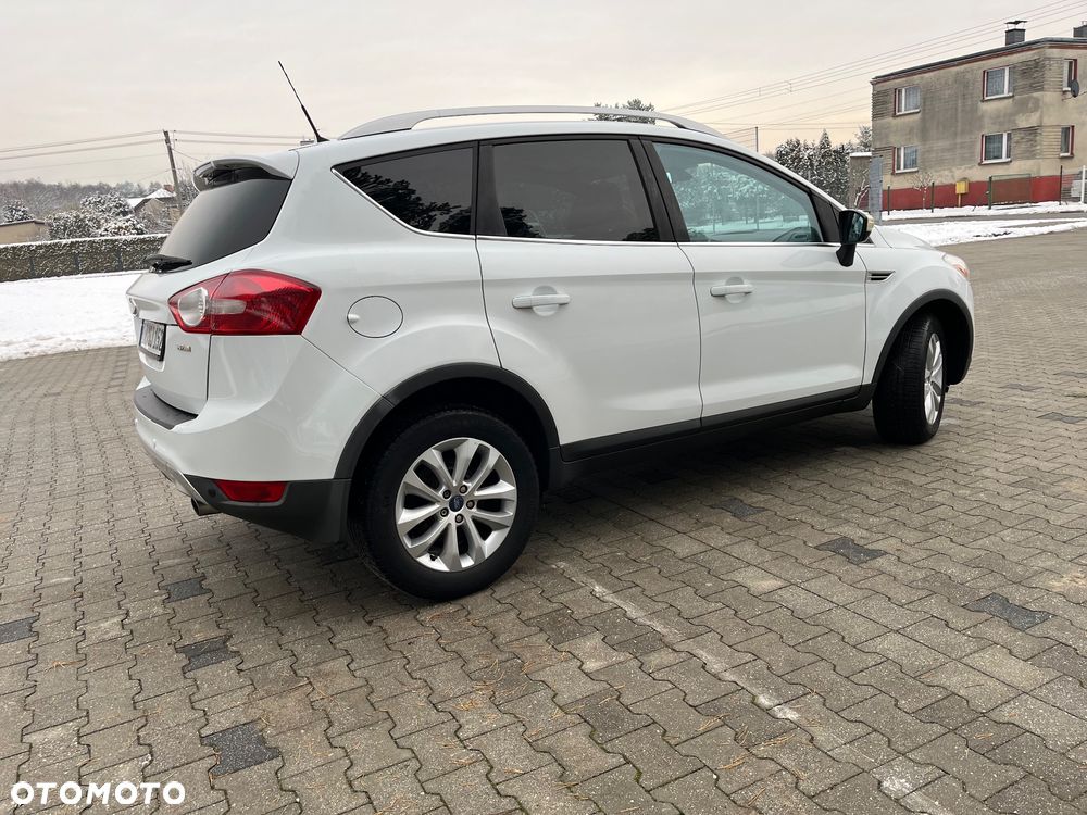 Ford Kuga 2.0 TDCi 4x4 Titanium - 23