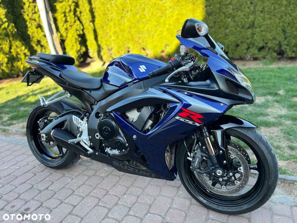 Suzuki GSX-R - 4