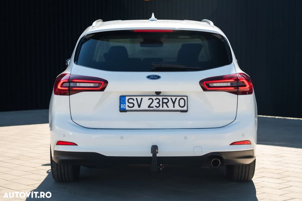 Ford Focus 1.5 EcoBlue 8AT Titanium - 7