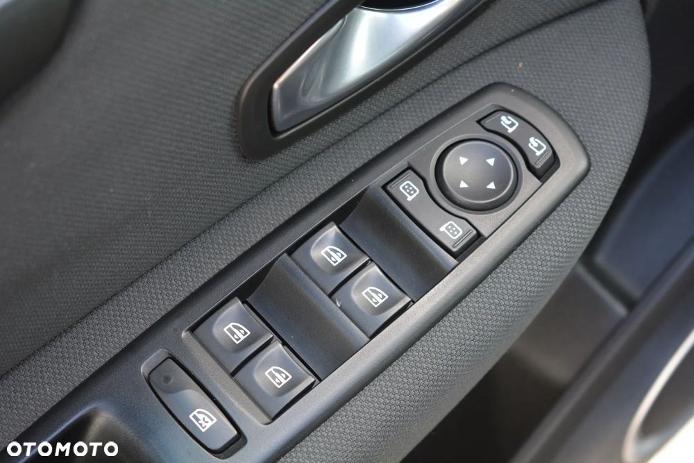 Renault Scenic - 22