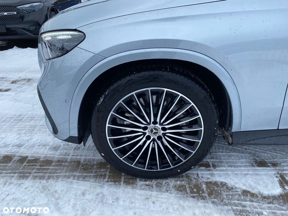 Mercedes-Benz GLC - 7