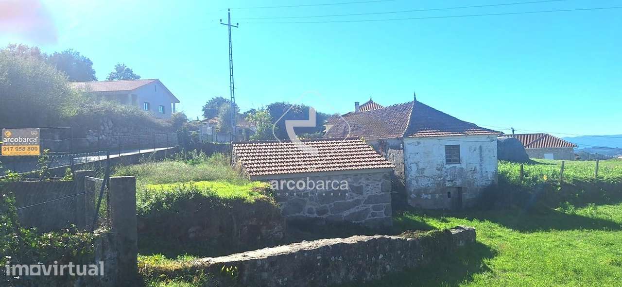 Moradia em Pedra para Recuperar com Anexo e Terreno de 2300 m2 – Resen - Grande imagem: 5/28