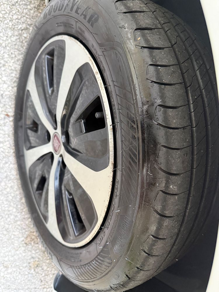 Fiat Tipo Station Wagon 1.6 M-Jet Lounge J17 - 19