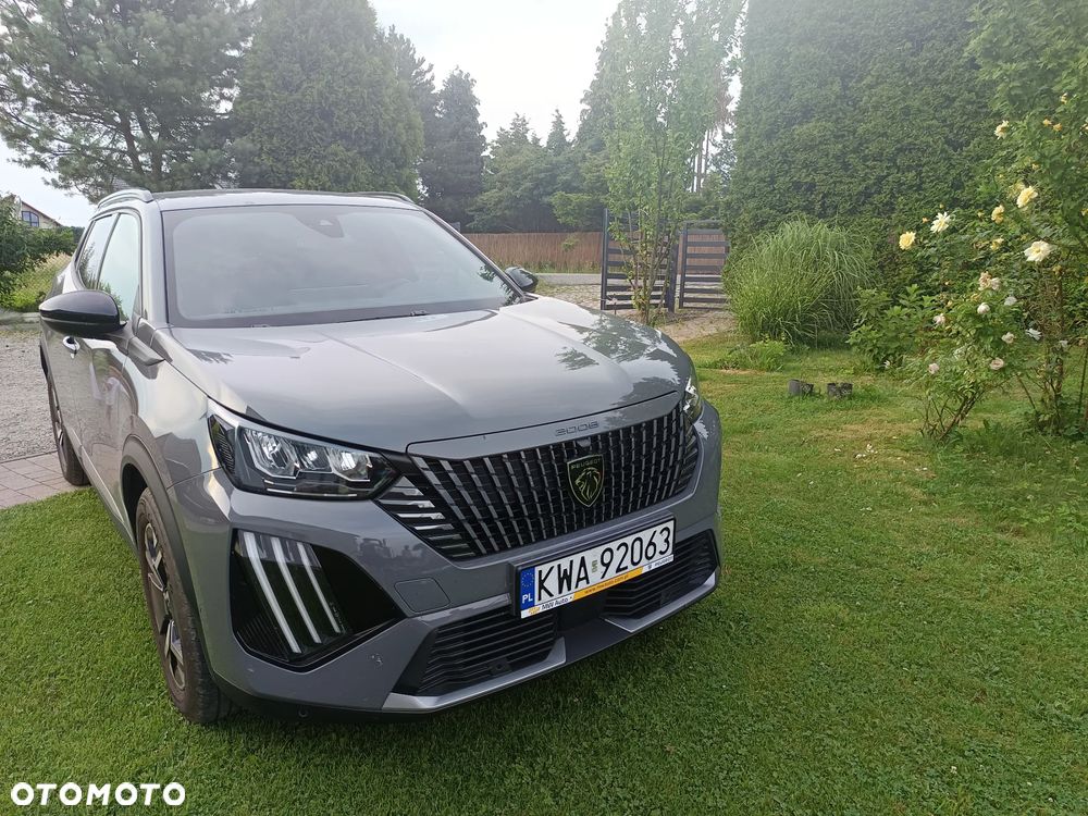 Peugeot 2008 PureTech 100 Allure S&S BVM6 - 1