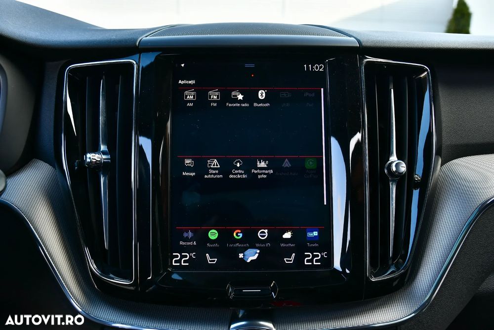 Volvo XC 60 D4 AWD R-Design - 19