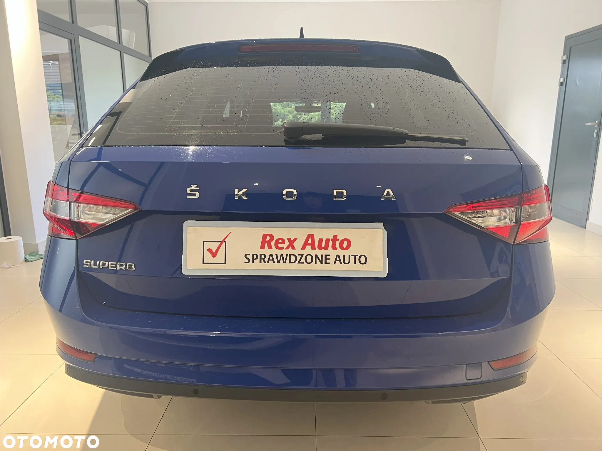 Skoda Superb 2.0 TDI SCR Active - 8