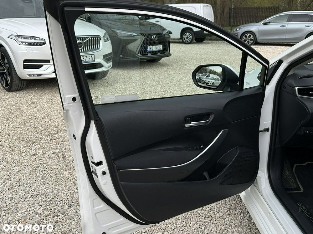 Toyota Corolla - 14