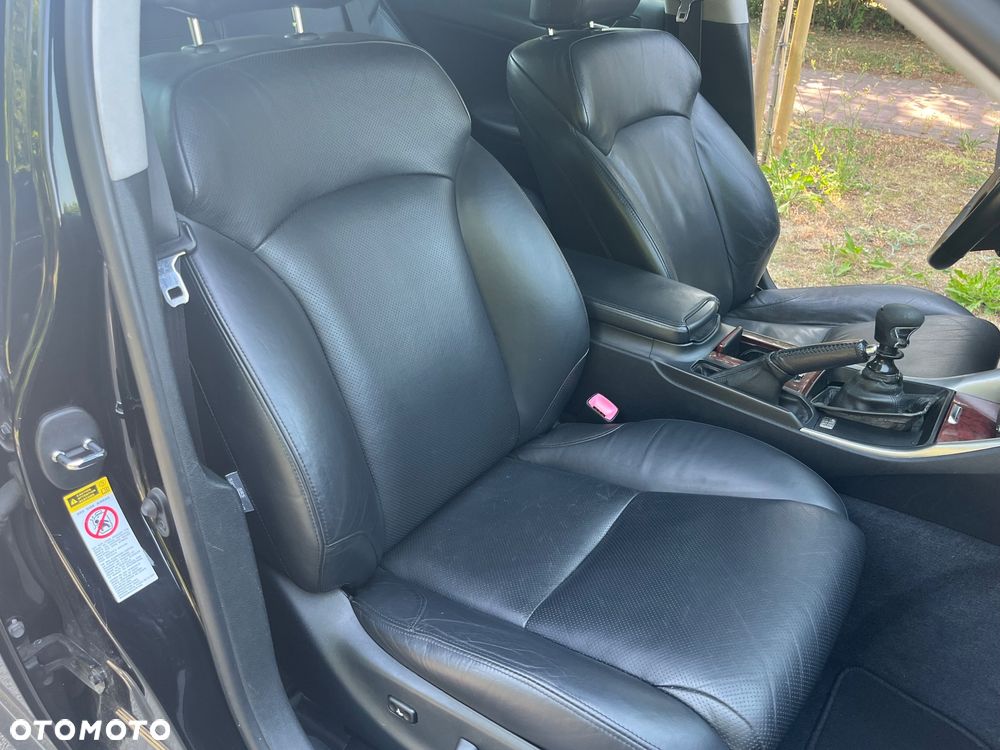 Lexus IS 220d Luxury Line - 20