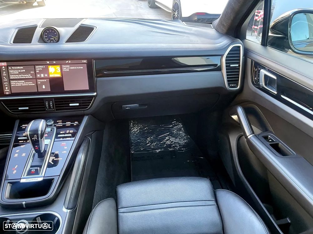 Porsche Cayenne Coupé Turbo S E-Hybrid Tiptronic S - 11