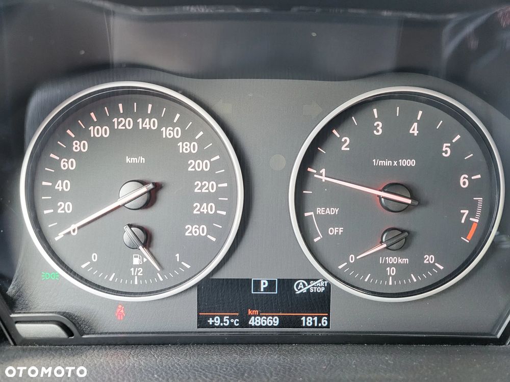 BMW Seria 2 218i Sport Line - 29