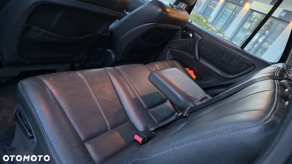 Mercedes-Benz ML 270 CDI Inspiration - 21