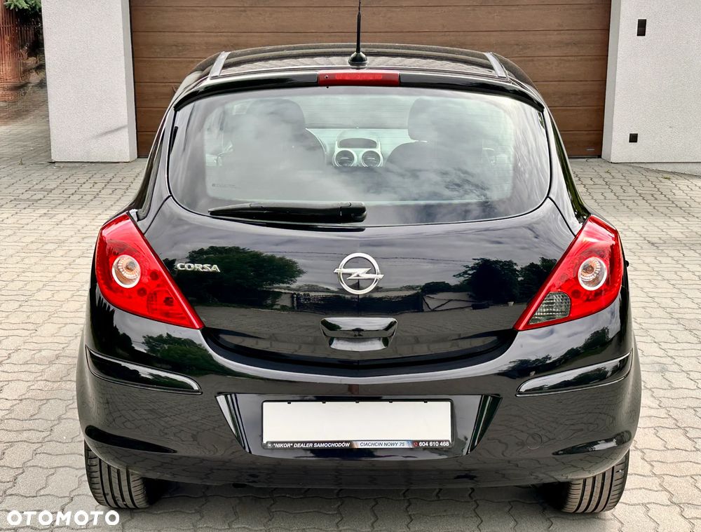 Opel Corsa 1.2 16V Cosmo - 10
