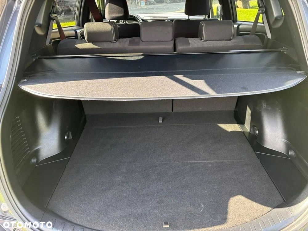 Toyota RAV4 2.0 Active 4x4 - 23