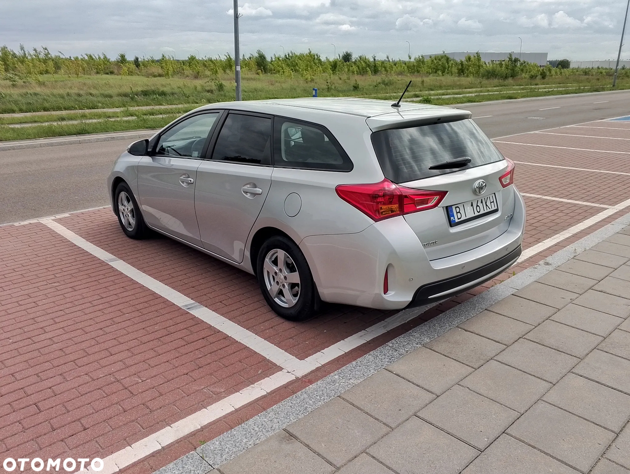 Toyota Auris 1.6 Dynamic - 15