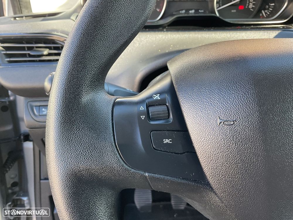 Peugeot 208 1.2 PureTech Active - 34
