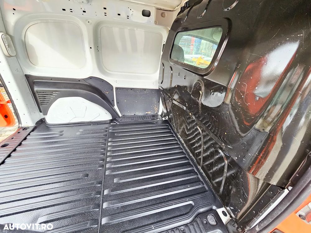 Renault Kangoo 1.5 DCI - 20