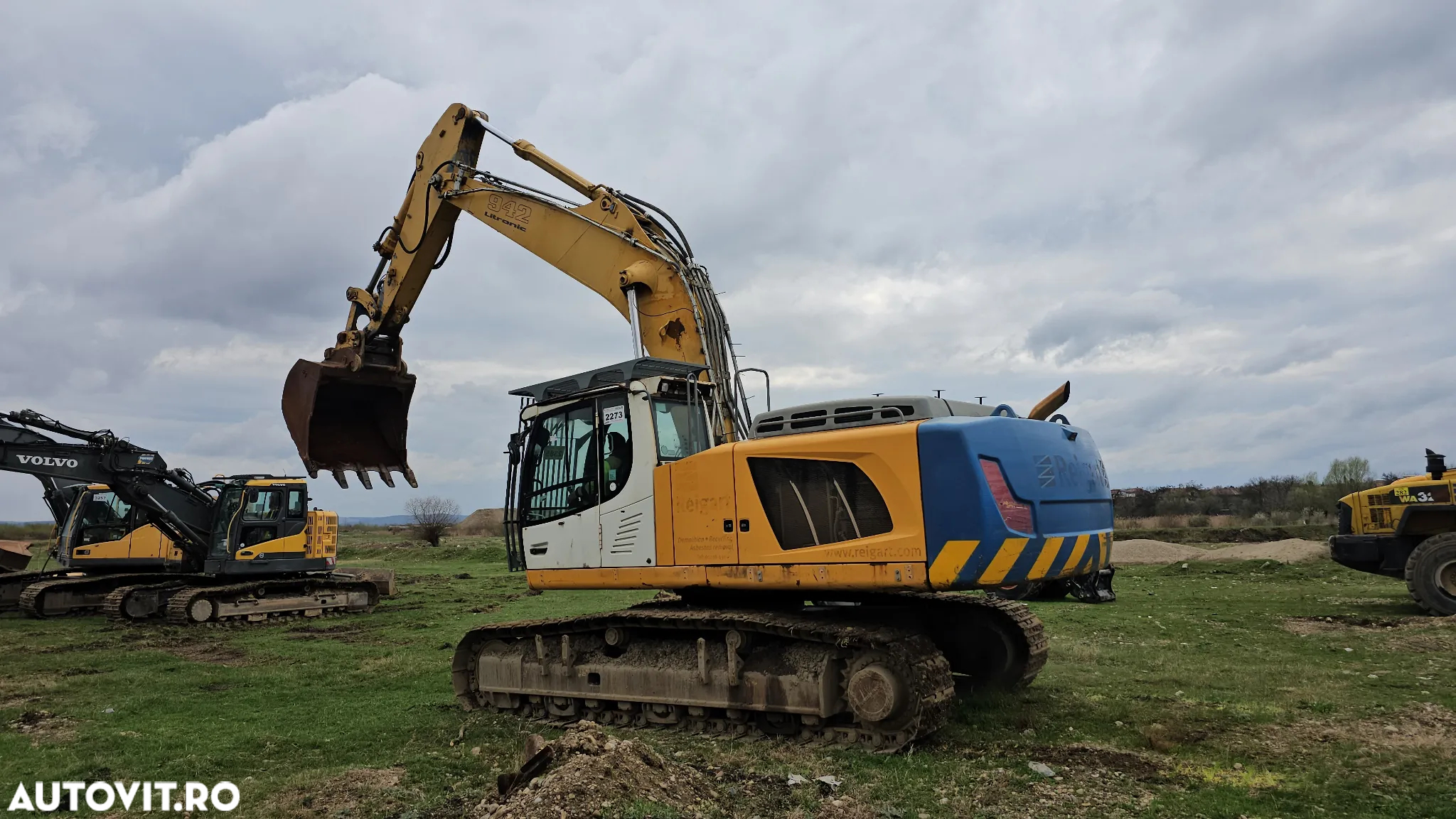 Liebherr R 946 Excavator pe șenile - 8