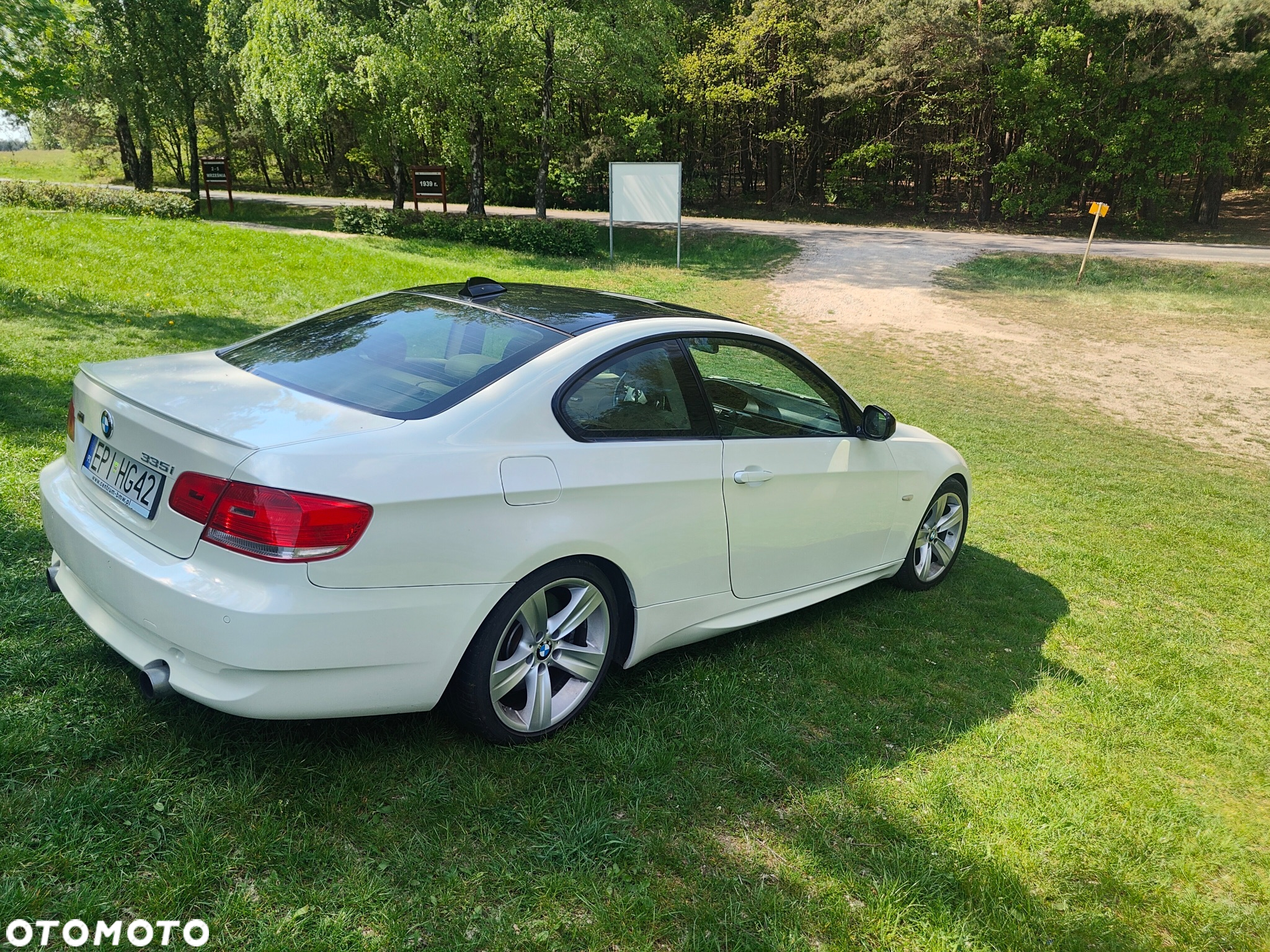 BMW Seria 3 335i - 16