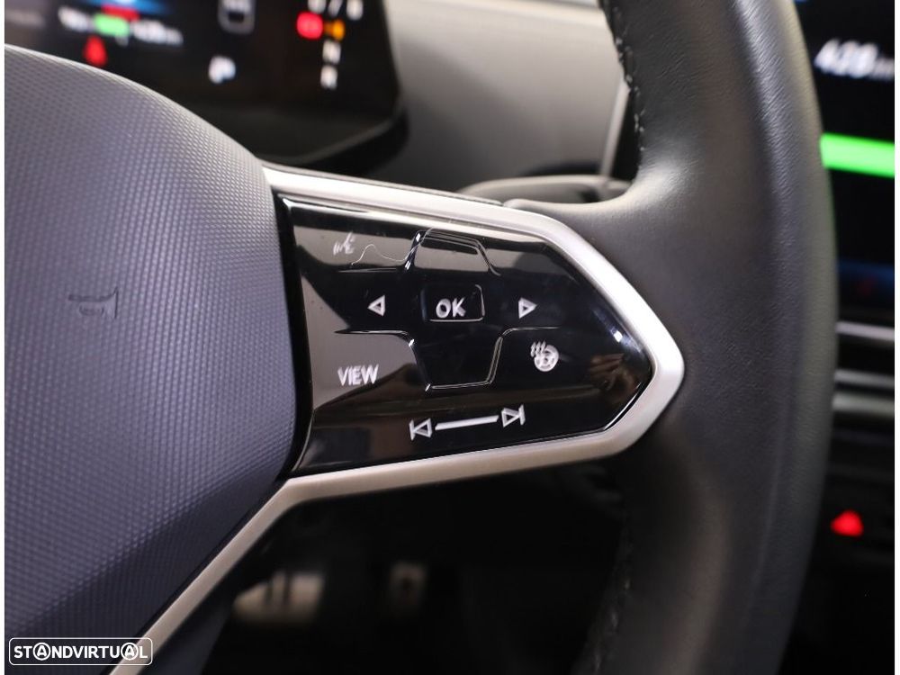 VW ID.4 77 kWh Pro Urban - 19