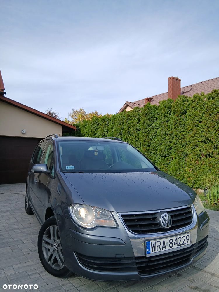 Volkswagen Touran 2007 photo 5