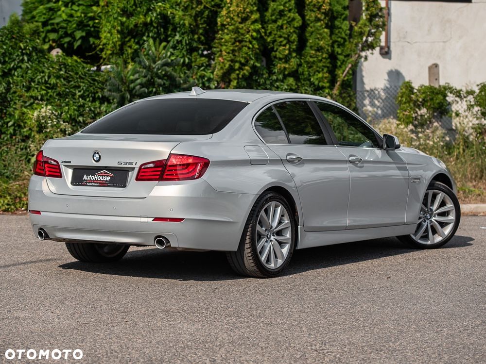 BMW Seria 5 535i xDrive Sport-Aut Luxury Line - 14